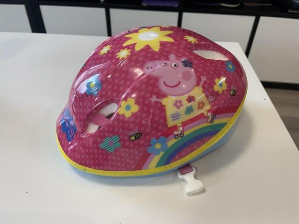 Image 2 of Helmet Peppa Pig  for kids size XS