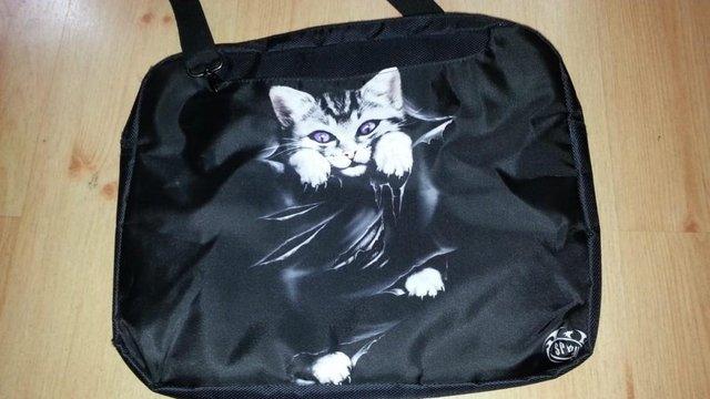 Image 2 of Spiral Laptop Bag Bright Eyes Cat - NEW - Chatham ME5