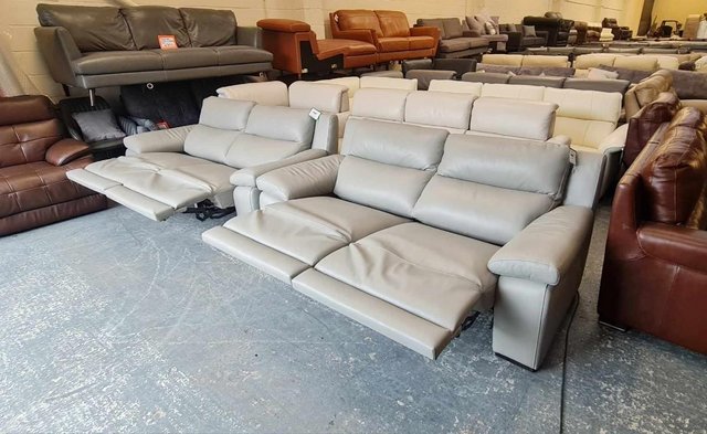 Image 16 of Italian Moreno grey leather electric pair of 3 seater sofas