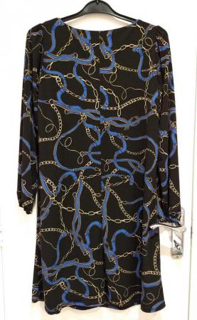 Image 8 of New with Tags Wallis Petite Black Chain Print Dress Size 8