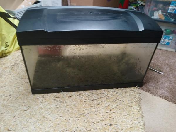 Image 3 of Fish tank for sale, 2ft