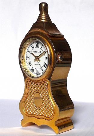 Image 3 of MINIATURE NOVELTY CLOCK - AN ORNATE MANTLE