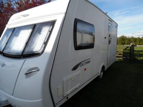 Image 13 of 2011 LUNAR ULTIMA 462,2 BERTH,AWNING,MOVER,SUPER COND.