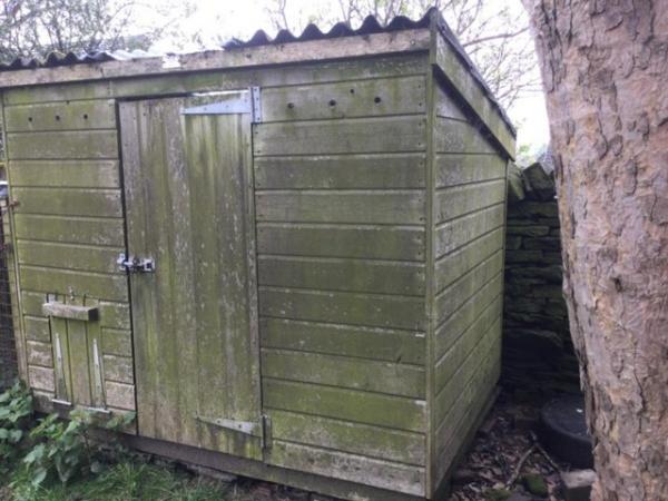 Image 1 of Chicken/duck hut for sale with run