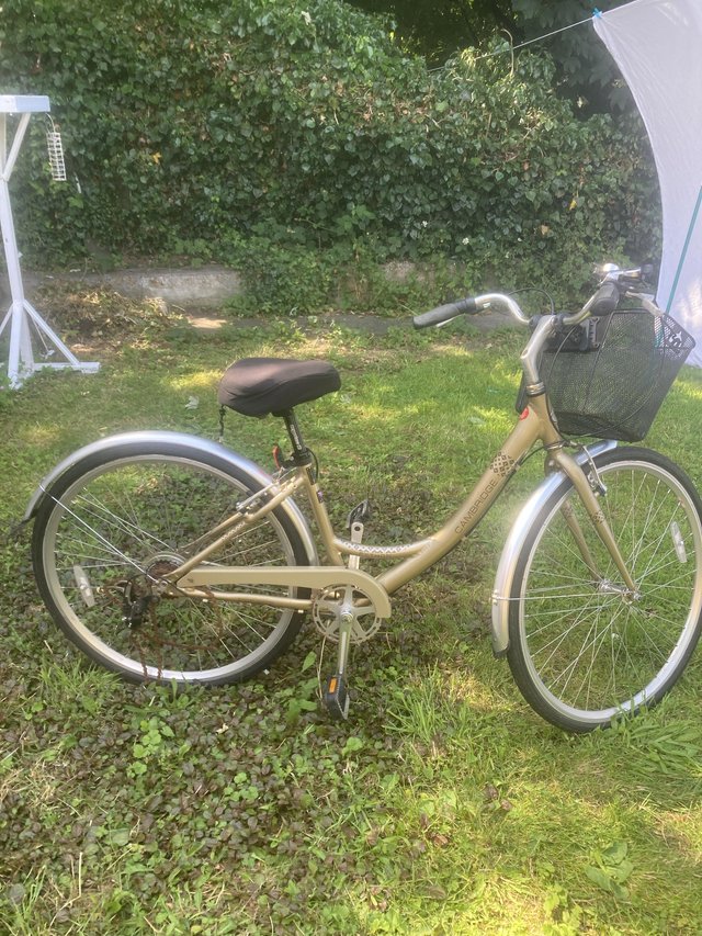 Preview of the first image of LADIES BIKE FOR SALE    BARGAIN.
