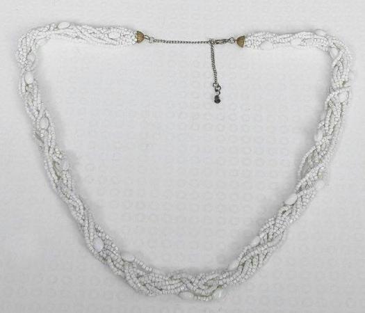Image 1 of Gorgeous Mens/Womens White Beaded Necklace