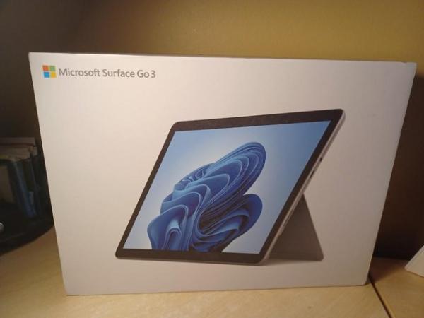 Image 1 of Microsoft Surface Pro 3 Windows 11