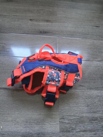 Image 4 of 3 peaks excursion dog harness .