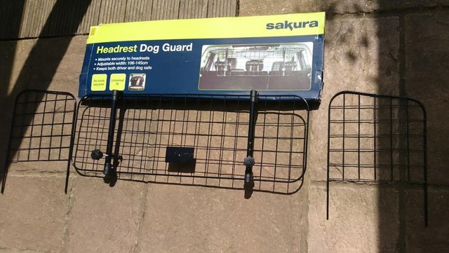 Preview of the first image of Dog car guard - adjustable.