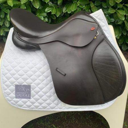 Image 11 of Kent and Masters 17.5 inch GP saddle