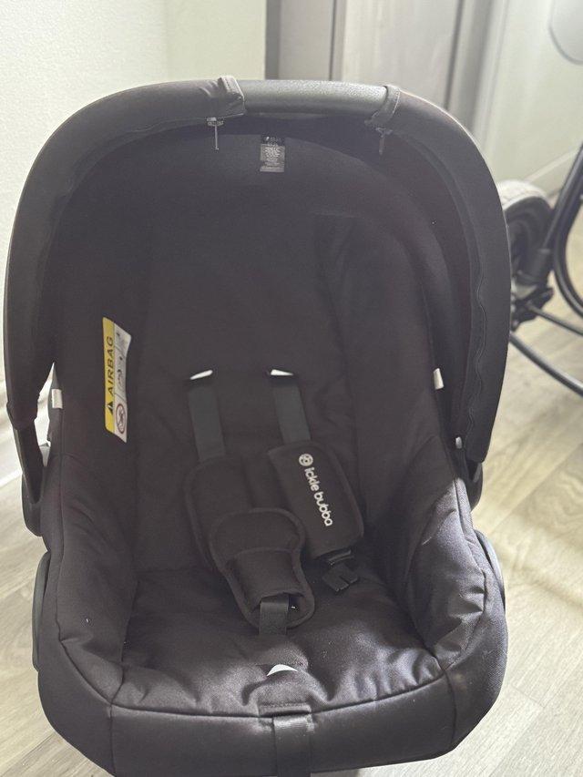 Preview of the first image of Ickle Bubba v2 black travel system.