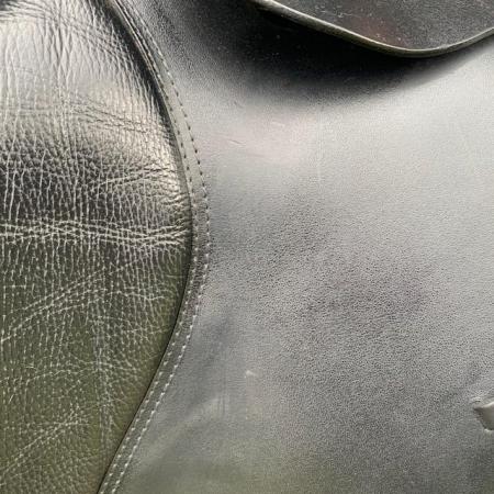 Image 14 of Kent & Masters 17 inch Original Flat-Back GP saddle