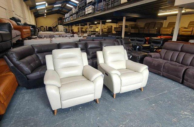 Image 9 of La-z-boy Madison ivory leather electric recliner 2 armchairs