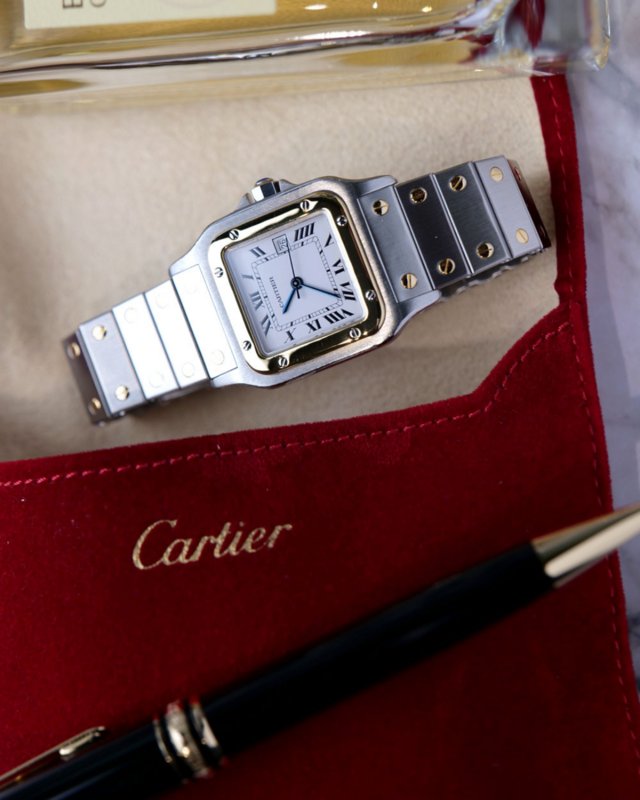 Preview of the first image of (Good) Cartier Santos Galbée 187901.