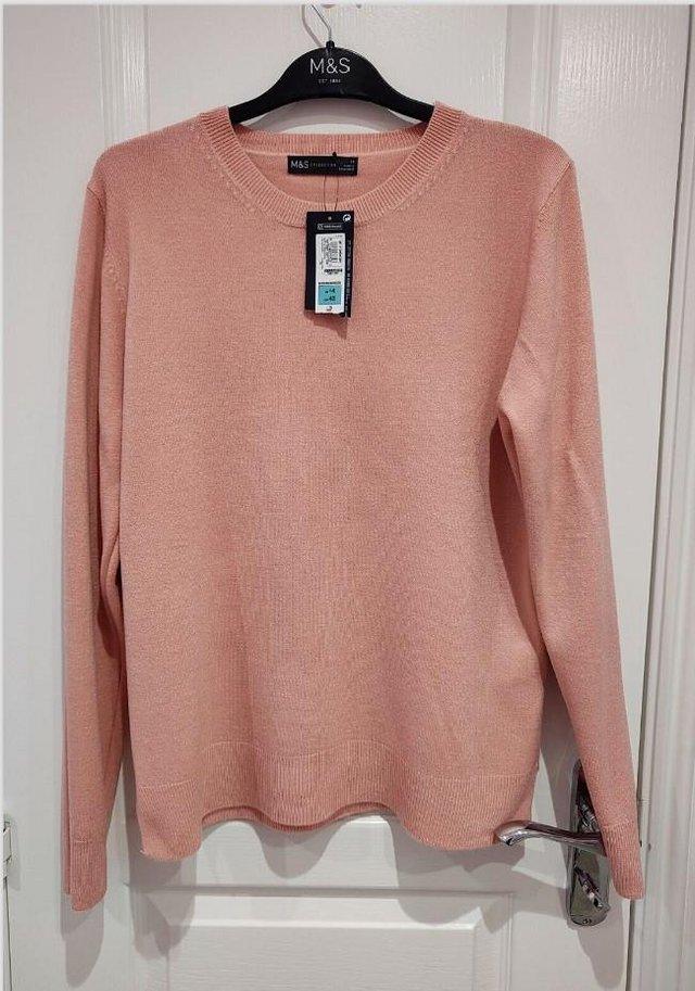 Preview of the first image of New Women's Marks and Spencer Pink Soft Acrylic Jumper UK 14.