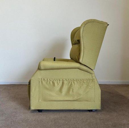 Image 12 of AJ WAY PETITE ELECTRIC RISER RECLINER GREEN CHAIR ~ DELIVERY