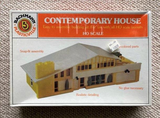 Image 1 of NOS BACHMANN CONTEMPORARY HOUSE RAILWAY HO/OO TRAINS HORNBY