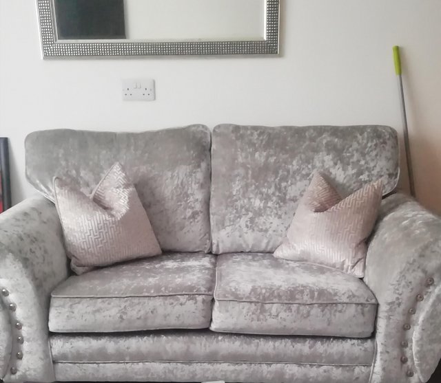 Preview of the first image of Silver /grey crushed Sofa.