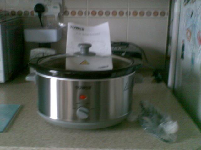 Preview of the first image of Tower 3.5Ltrs slow cooker.