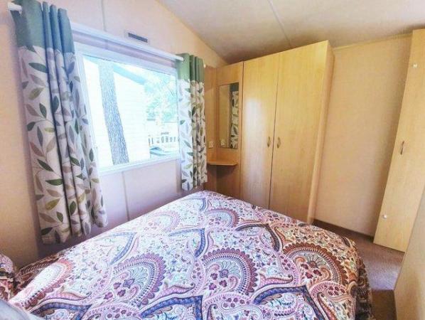 Image 11 of Willerby Magnum 2 bed mobile home Pisa, Tuscany, Italy