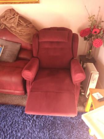 Image 2 of 2 Rise/Recliner Massage Chairs