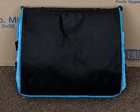 Image 3 of Mamiyam Black/Turquoise Portable Booster Seat