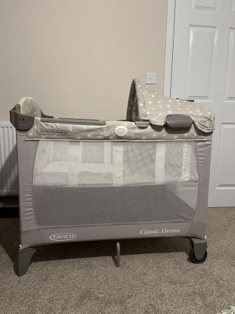 Image 3 of Graco Classic Electra Travel Cot