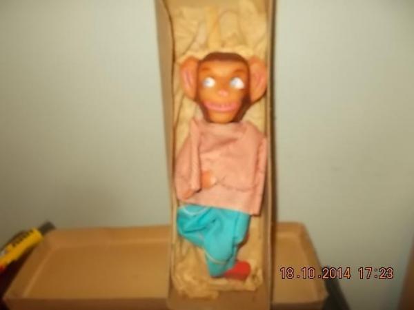 Image 3 of barnsbury puppet