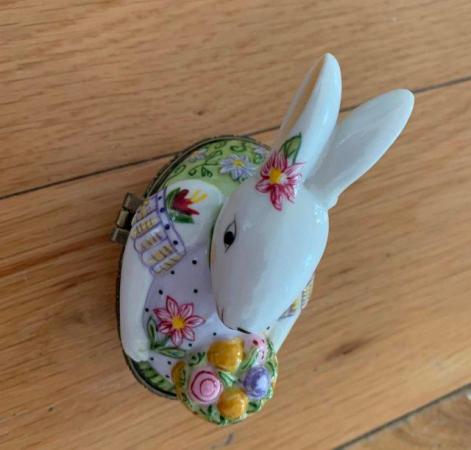 Image 1 of Easter rabbit decoration, villeroy and boch