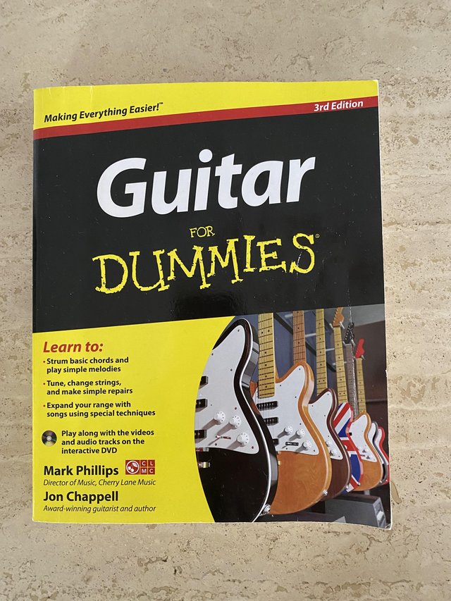 Preview of the first image of Guitar for dummies book, with CD, good condition.