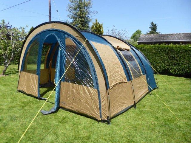Preview of the first image of Royal Michigan 5 super large tent..