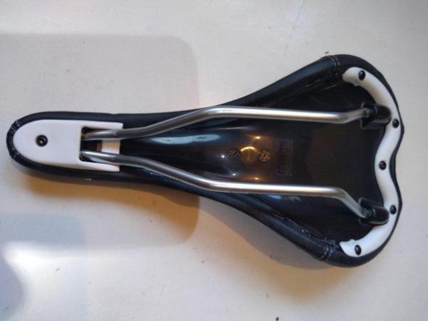 Image 3 of CHARGE SPOON SADDLE, BLACK **NEW ! **REDUCED !
