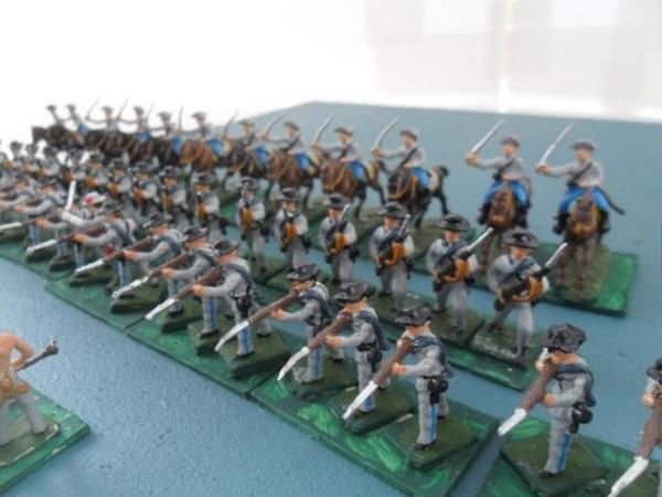 Image 4 of 28 mm white metal Union & Confederate ACW 233 figures.