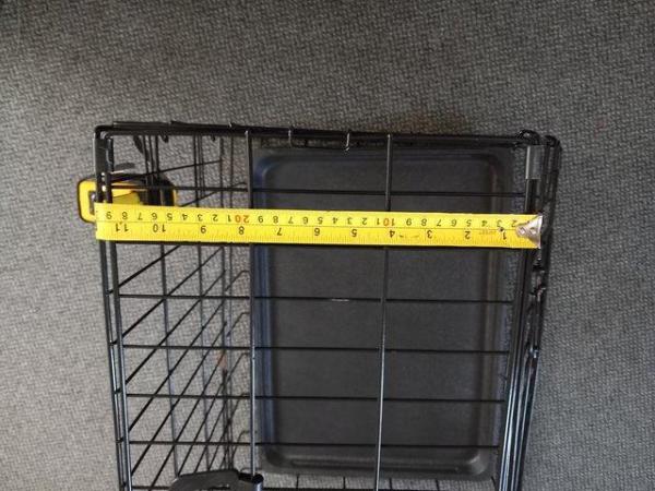 Image 1 of Easipet Sloping Dog Car Crate