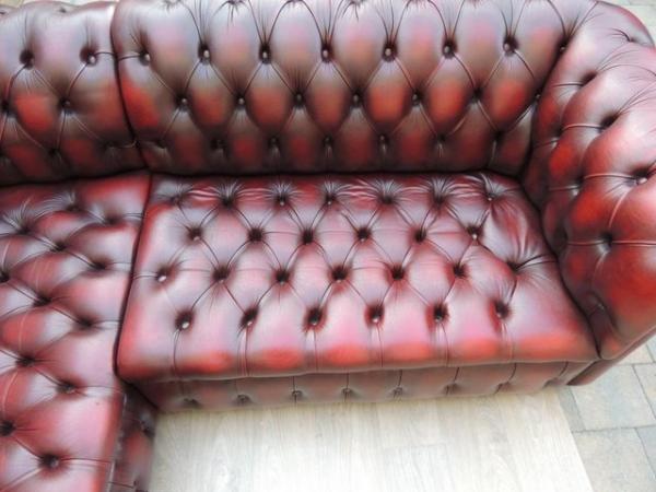 Image 11 of Chesterfield Corner Sofa (UK Delivery)
