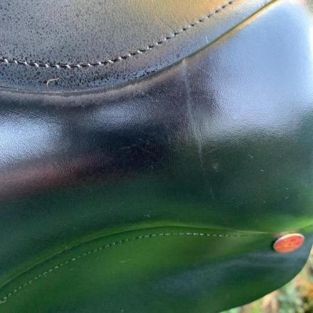 Image 15 of Kent & Masters 17.5 inch Cob Plus saddle