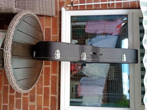 Image 3 of STURDY GUITAR CASE WITH TWO KEYS