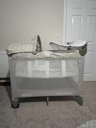 Image 1 of Graco Classic Electra Travel Cot