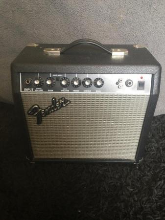 Image 3 of Fender Frontman 15G Amplifier