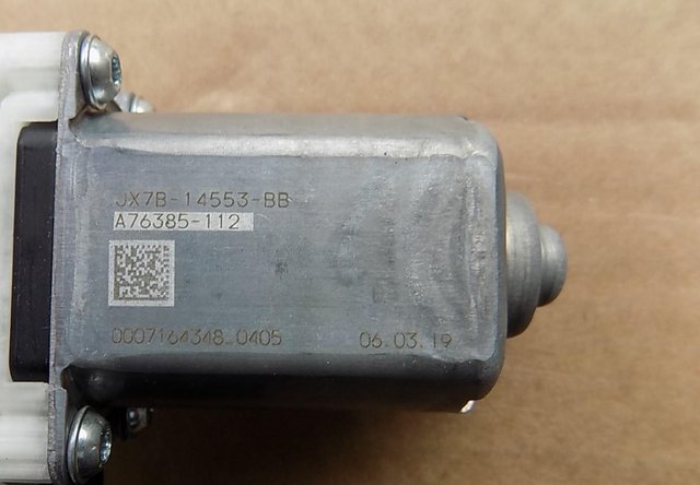 Image 3 of GENUINE FORD FOCUS ELECTRIC WINDOW MOTOR