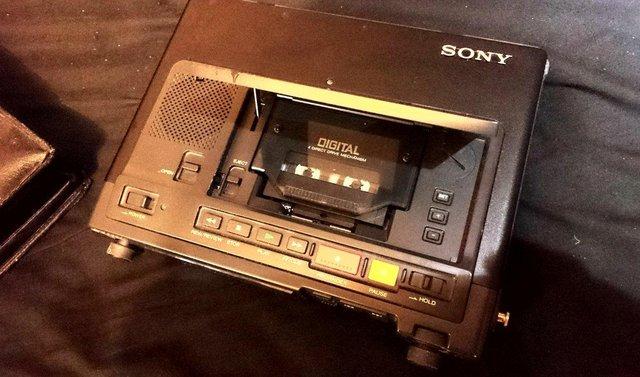Image 4 of Sony TCD-D10 DAT Portable