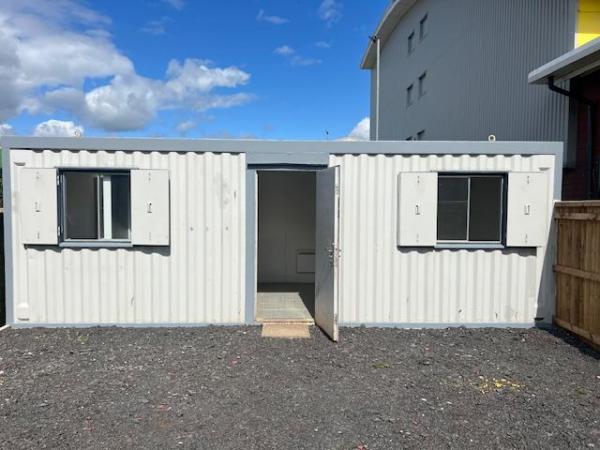 Image 2 of OFFICE PORTACABIN & COMPOUND TO RENT EASTERN AVENUE GLOS