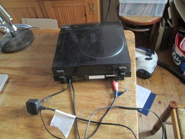 Image 3 of Bush MTT1 Mini Turntable Record Player