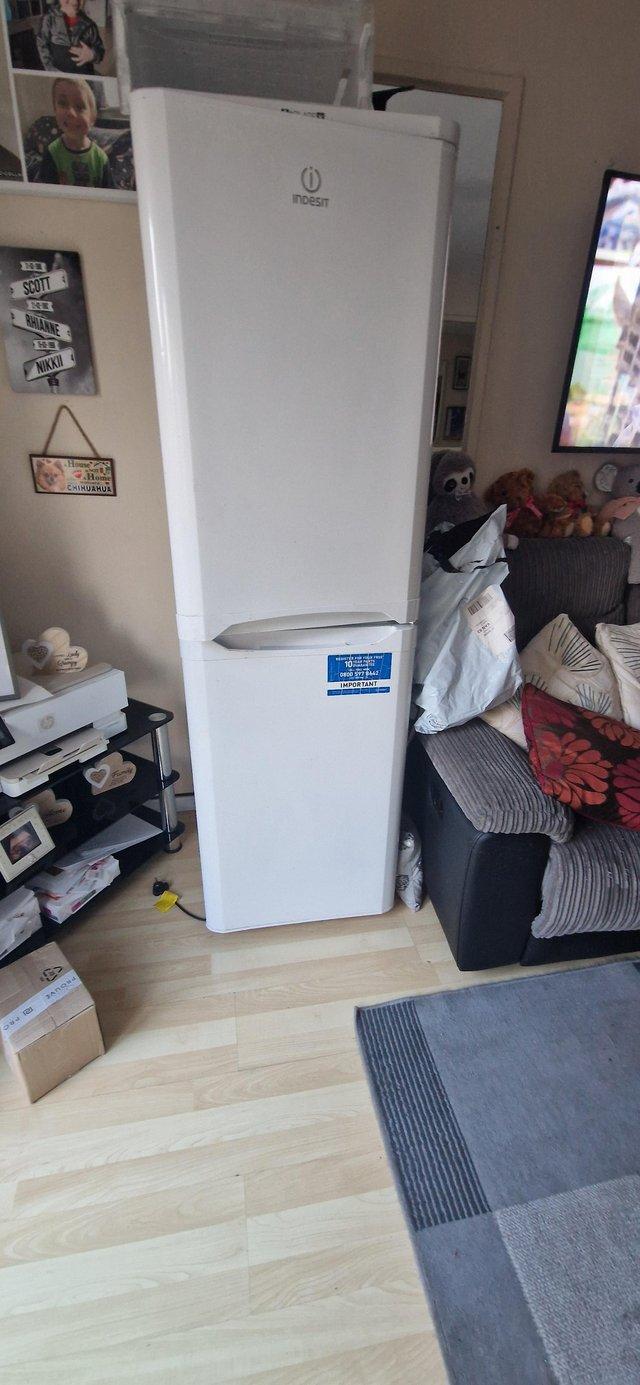 Preview of the first image of Free Indesit fridge freezer.