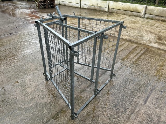 Preview of the first image of Sheep shedding gate excellent condition.