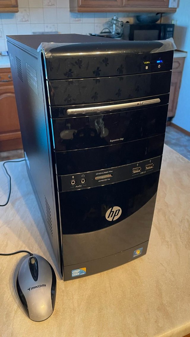 Preview of the first image of HP Windows Desktop Computer.
