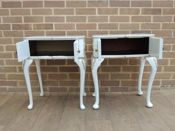 Image 2 of Pair of Queen Anne Glossy Bedside Tables (UK Delivery)