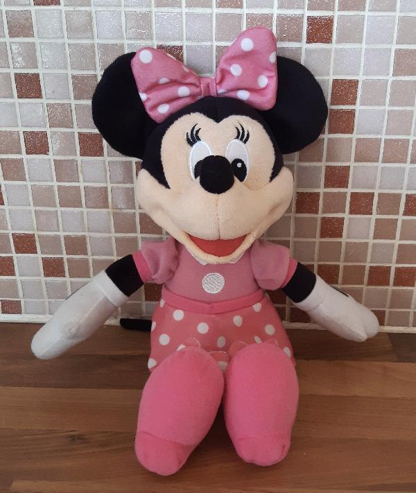 Preview of the first image of Fisher Price 2010 Talking/Singing Disney Minnie Mouse Plush.
