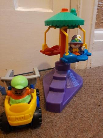 Image 3 of Fisher-price little people pieces