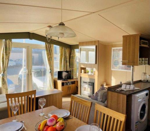 Image 2 of Beautiful 3 bedroom caravan at Felixstowe Beach *Act Fast!!